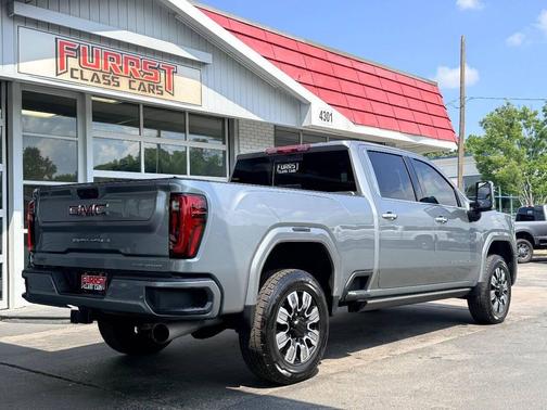 Sterling Metallic 2024 GMC Sierra 2500 Denali