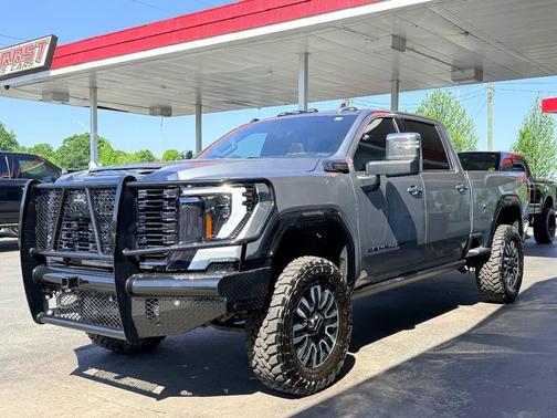Sterling Metallic 2024 GMC Sierra 3500 Denali