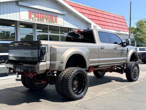 2022 Ford F-450 King Ranch