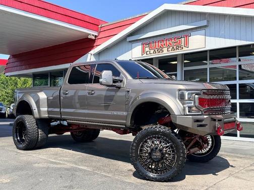 2022 Ford F-450 King Ranch