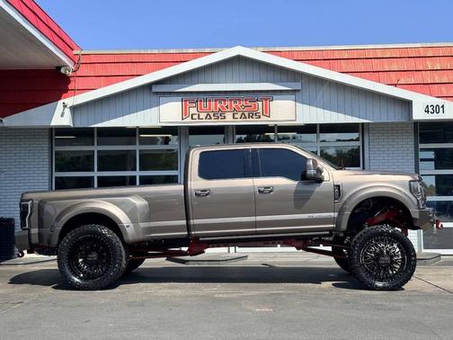 2022 Ford F-450 King Ranch
