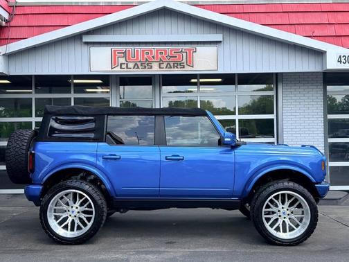 Velocity Blue 2022 Ford Bronco Wildtrak