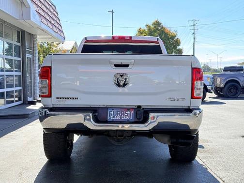 2020 RAM 2500 Big Horn Crew Cab 4X4 6'4' Box