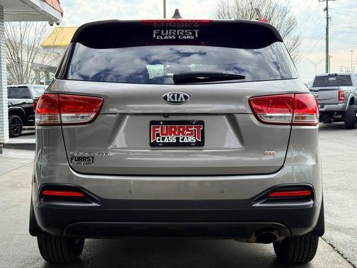 2018 Kia Sorento LX