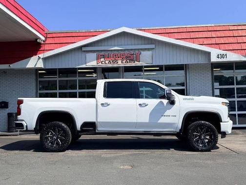 2022 Chevrolet Silverado 2500 High Country