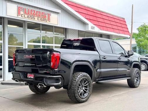 Onyx Black 2024 GMC Sierra 1500 AT4