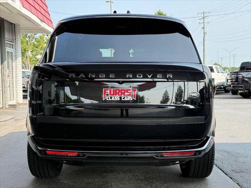 2023 Land Rover Range Rover P400 SE