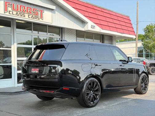 2023 Land Rover Range Rover P400 SE