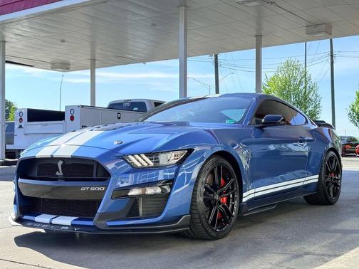 2021 Ford Shelby GT500 Base