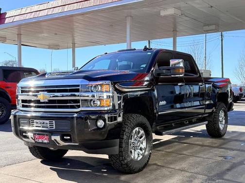 2019 Chevrolet Silverado 3500 High Country