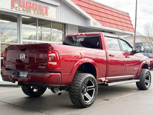 2021 RAM 2500 Laramie Crew Cab 4x4 6'4' Box