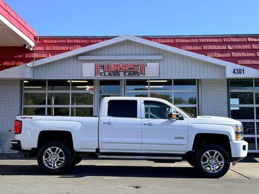 2017 Chevrolet Silverado 2500 High Country