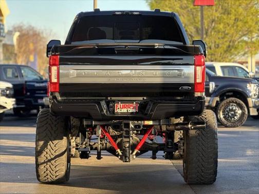 2022 Ford F-350 Platinum