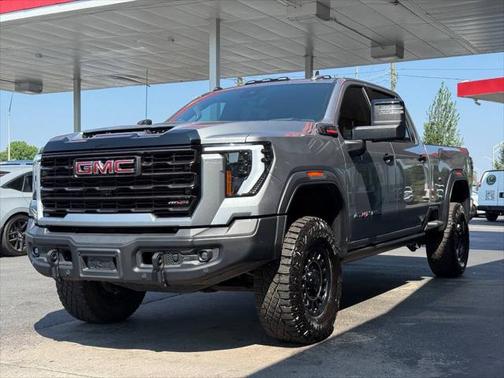 2024 GMC Sierra 2500 AT4