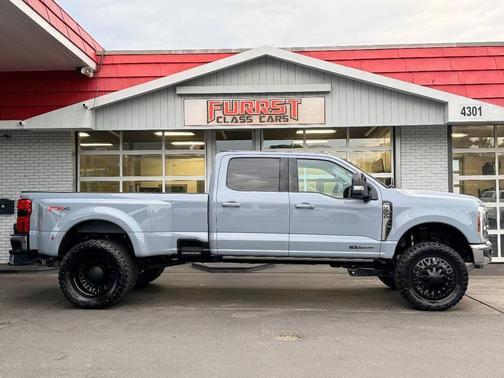 2024 Ford F-350 Lariat