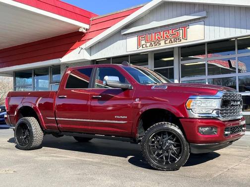 2019 RAM 2500 Limited Crew Cab 4x4 6'4' Box