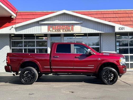 2019 RAM 2500 Limited Crew Cab 4x4 6'4' Box