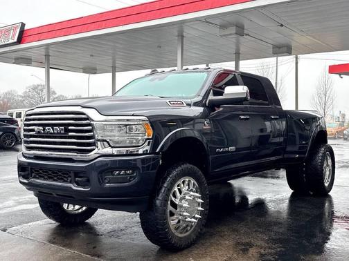 2022 RAM 3500 Longhorn