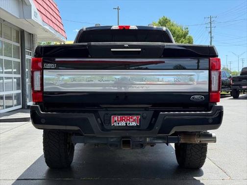 2022 Ford F-350 Platinum