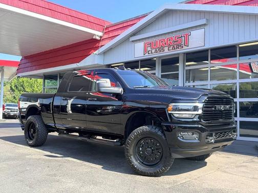 2024 RAM 2500 Laramie Crew Cab 4x4 6'4' Box