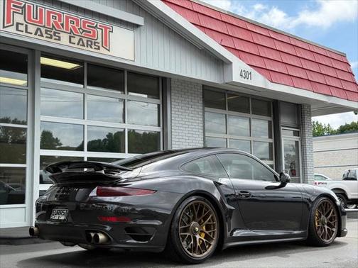 2014 Porsche 911 Turbo S
