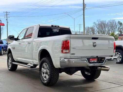 2018 RAM 2500 Laramie Crew Cab 4x4 6'4' Box