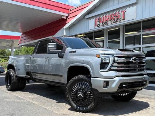 2025 Chevrolet Silverado 3500 High Country