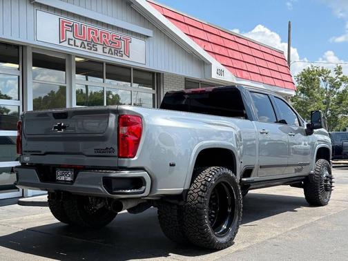 2025 Chevrolet Silverado 3500 High Country