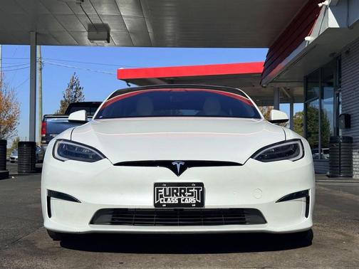 2021 Tesla Model S Plaid