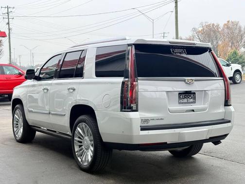 2018 Cadillac Escalade Platinum