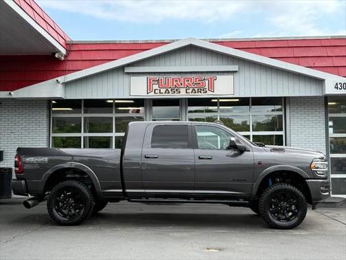 2020 RAM 2500 Laramie Mega Cab 4X4 6'4' Box
