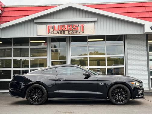 2017 Ford Mustang GT Premium