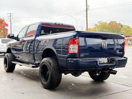 2021 RAM 2500 Big Horn Crew Cab 4x4 6'4' Box