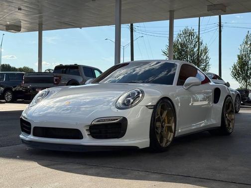 2015 Porsche 911 Turbo S
