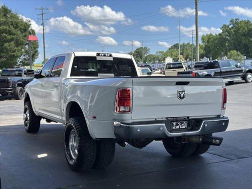 2018 RAM 3500 Laramie Crew Cab 4x4 8' Box