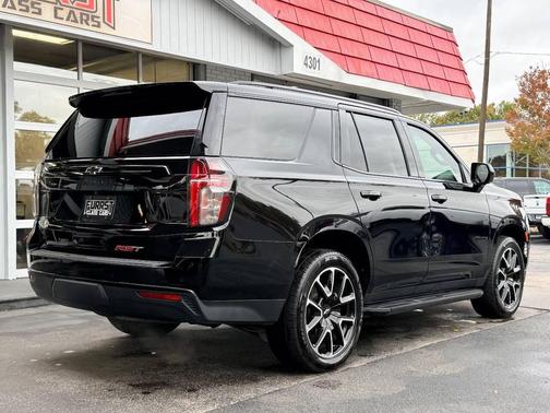 2023 Chevrolet Tahoe 4WD RST