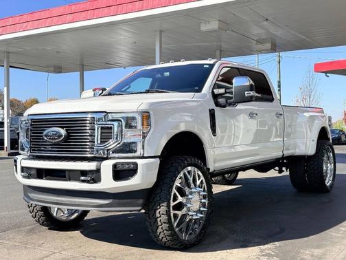 2022 Ford F-350 Platinum