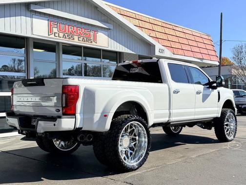 2022 Ford F-350 Platinum