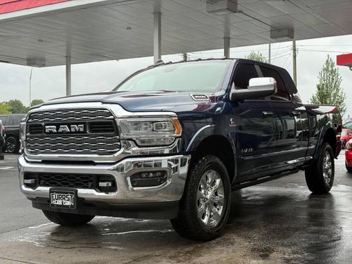 2021 RAM 3500 Limited Mega Cab 4x4 6'4' Box