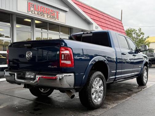 2021 RAM 3500 Limited Mega Cab 4x4 6'4' Box