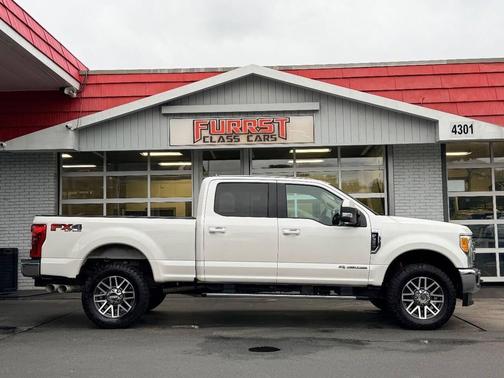 2017 Ford F-350 Lariat