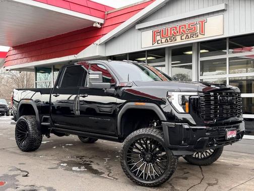 2025 GMC Sierra 2500 Denali