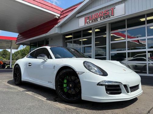 2016 Porsche 911 Carrera GTS