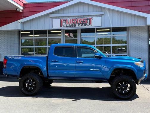 2016 Toyota Tacoma TRD Sport