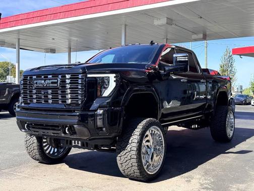 2024 GMC Sierra 3500 Denali