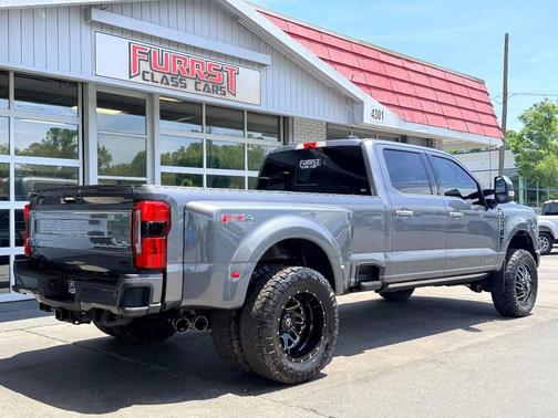 Carbonized Gray Metallic 2024 Ford F-350 Platinum