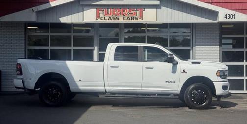 2024 RAM 3500 Big Horn Crew Cab 4x4 8' Box