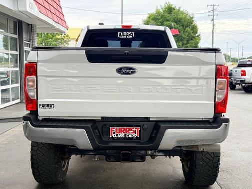 Oxford White 2022 Ford F-250 XL