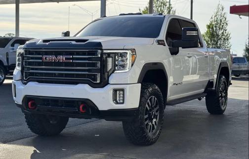 Summit White 2021 GMC Sierra 2500 AT4