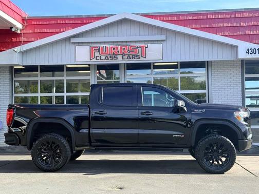 2022 GMC Sierra 1500 AT4